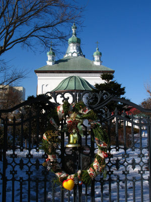 Christmas wreath and Russian Orthodox Church