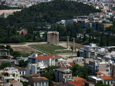 Temple of Olympian Zeus in the distance