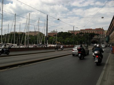 Mopeds along Via Cristoforo Colombo