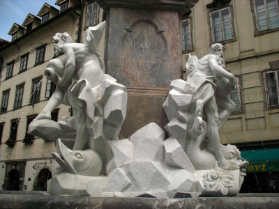 Decorative fountain on Mestni trg