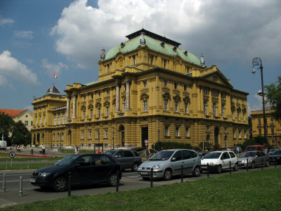 Back side of the National Theatre