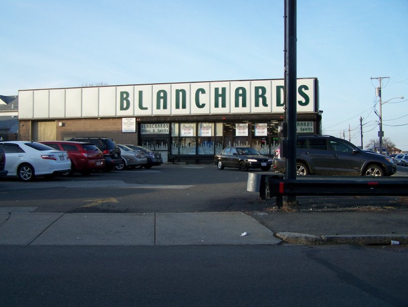 Liqour store, Revere