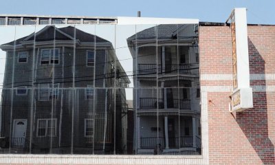 Reflections of tenement life