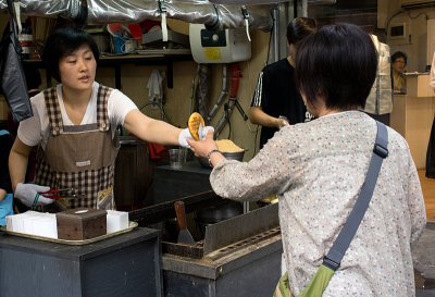 Korean-style pancake stuffed with sugar and peanuts at Insa-dong