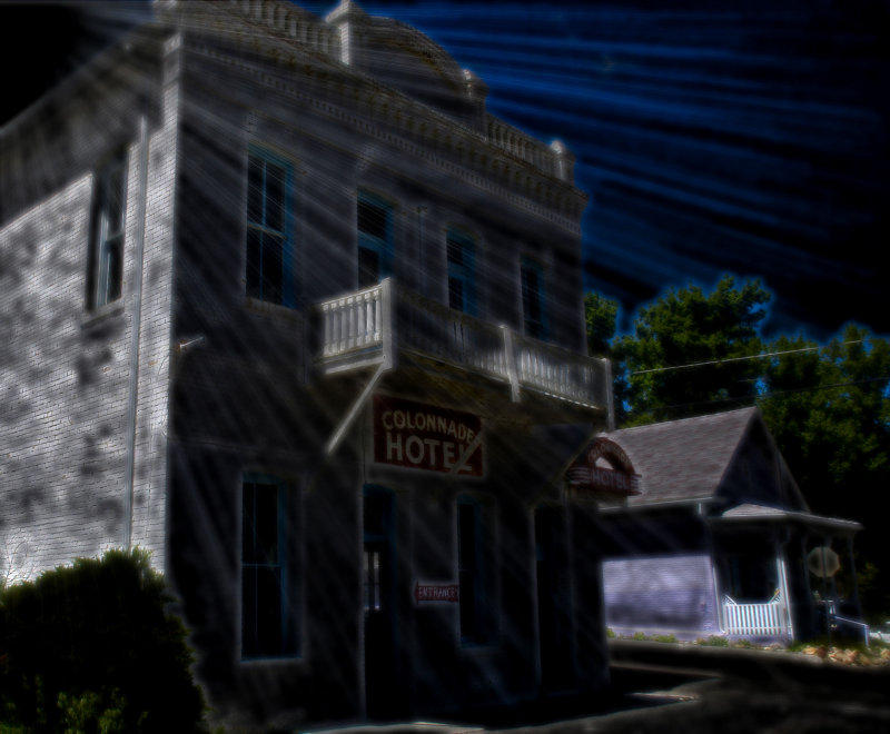 Colonnade Hotel