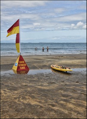 Surf Club is on duty