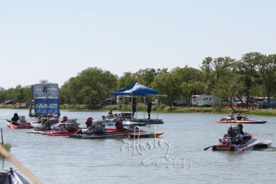 Pro eliminators lining up