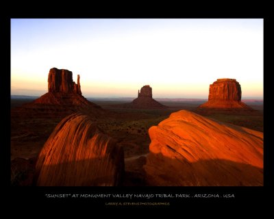 Sunset at Monument Valley-1