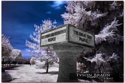 Monument at Lorne Park
