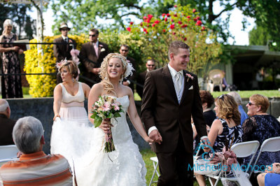 redding wedding photographer exit.jpg