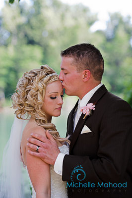 redding_wedding_photographer_river_trail.jpg