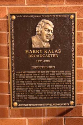 Harry Kalas Statue Night (57)