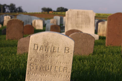 Amish Country Graveyard (86)