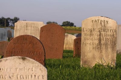 Amish Country Graveyard (87)