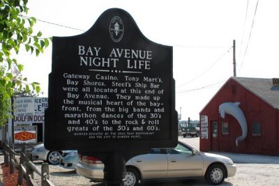 Bay Avenue Night Life Marker