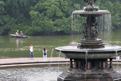 Bethesda Fountain Boaters