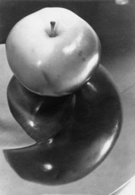 Apple on a Platter, 1932