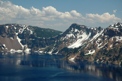 Crater Lake 4624M1.jpg