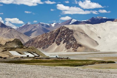 Pamir Mountains ���̺�����