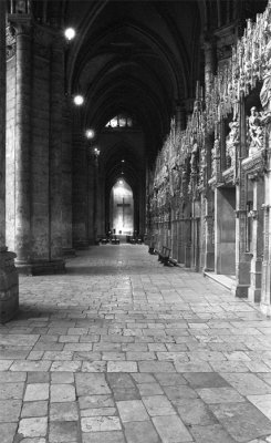 Chartre Aisle