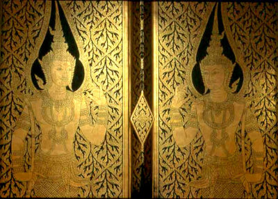  Tempel doors