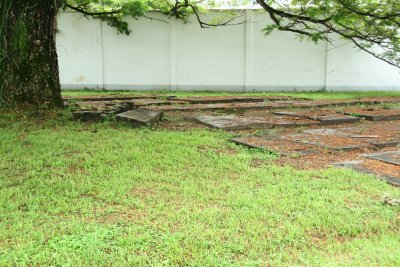 Graveyard on the compound of Ne Ve Shalom