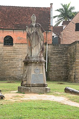 Statue of Queen Wilhelmina of the Netherlands, a souvenir of the colonial era.