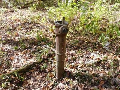 3 foot tall well head