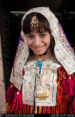 Omani girl in traditional dress