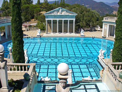 olympic size outdoor pool hearst castle californien 2066.jpg