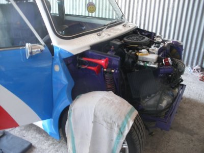 Italian Job horn and engine.jpg