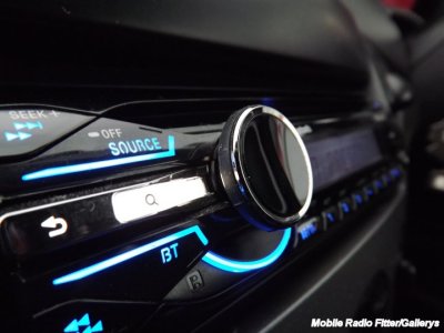 Ford Focus Audio upgrade Sony radio close.jpg