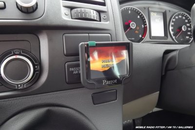 VW T32 TRANSPORTER HANDSFREE KIT.jpg