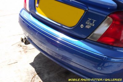 MG Rover ZT parking sensors a.jpg