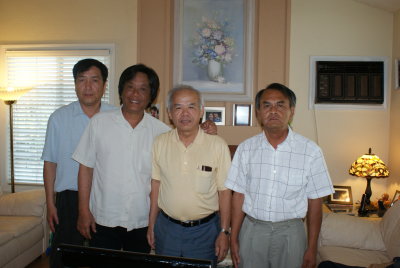 Hưng ,Anh Khnh,Thầy Ha & Anh Trung