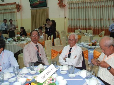Qy Thầy