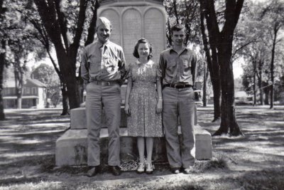 Richard Glenn, Cecil and Marie Fisher 1941