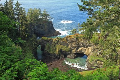Natural Bridges, Samuel Boardman State Park, OR