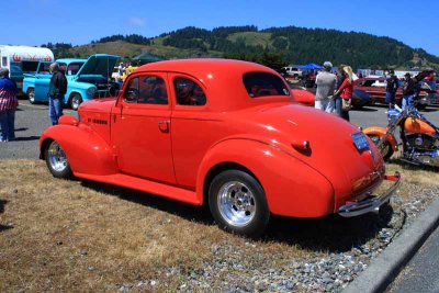Party at The Port Classic Car Show  Gold Beach, OR         July 2, 2011