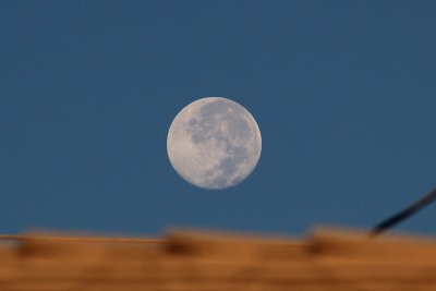 16 Day Old Moon/Roof Conjuction