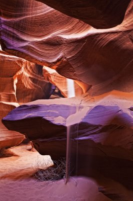 Upper-Antelops-sand-fall-upload.jpg