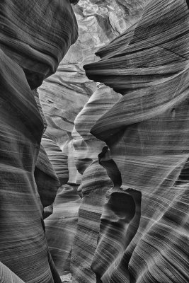 Lower-Antelope-down-to-the-ground-BW-upload.jpg