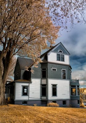 Port-Gamble-victorian-color-IR-web.jpg