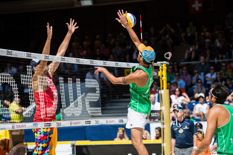 Nicolai - Lupo (ITA) vs Rogers - Dalhausser (USA)