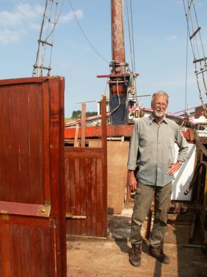Our Summer 2006 Project -- Working on a 1907 Dutch Barge