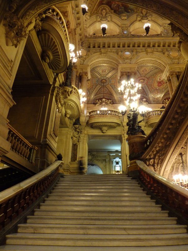 Innerhalb des Pariser Opernhauses DSCF4368.jpg