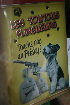 Touche pas au Frisky! -- Porto Vecchio