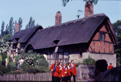 Cottage_02.jpg