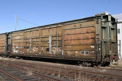 MNS Evans Side-Slider boxcar, Madras, OR, Nov 2005