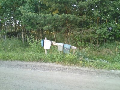 Mailboxes10before.JPG